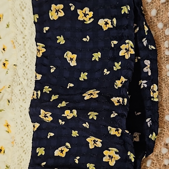 Roller Rabbit Dress - Picture 8 of 16